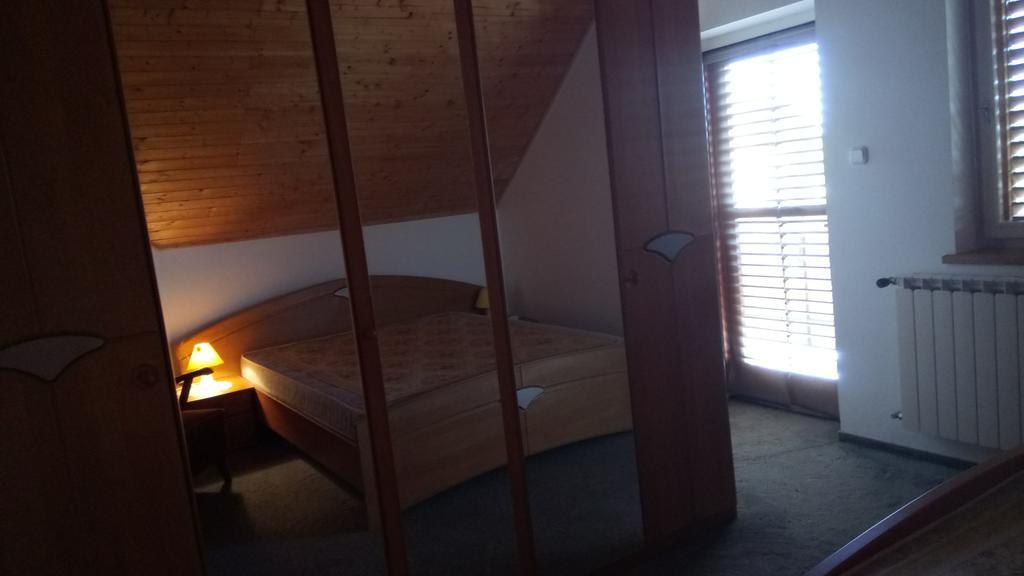Sara Vendeghaz Apartment Balatonkeresztur Ngoại thất bức ảnh